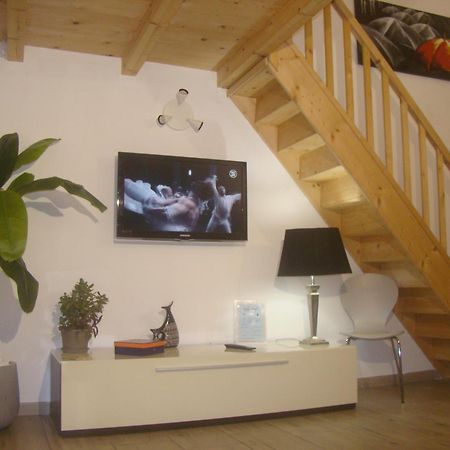 Exclusive House In The Center Apartman Catania-Fontanarossai nemzetközi repülőtér Kültér fotó